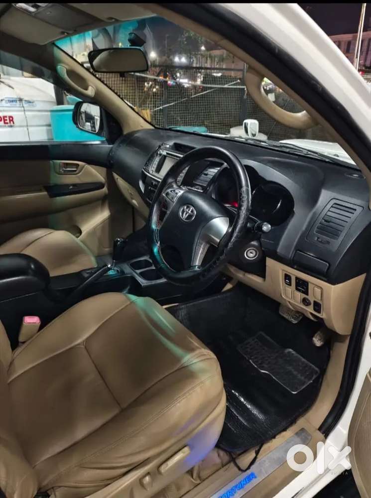 Toyota Fortuner 2014 Diesel 97000 Km Driven