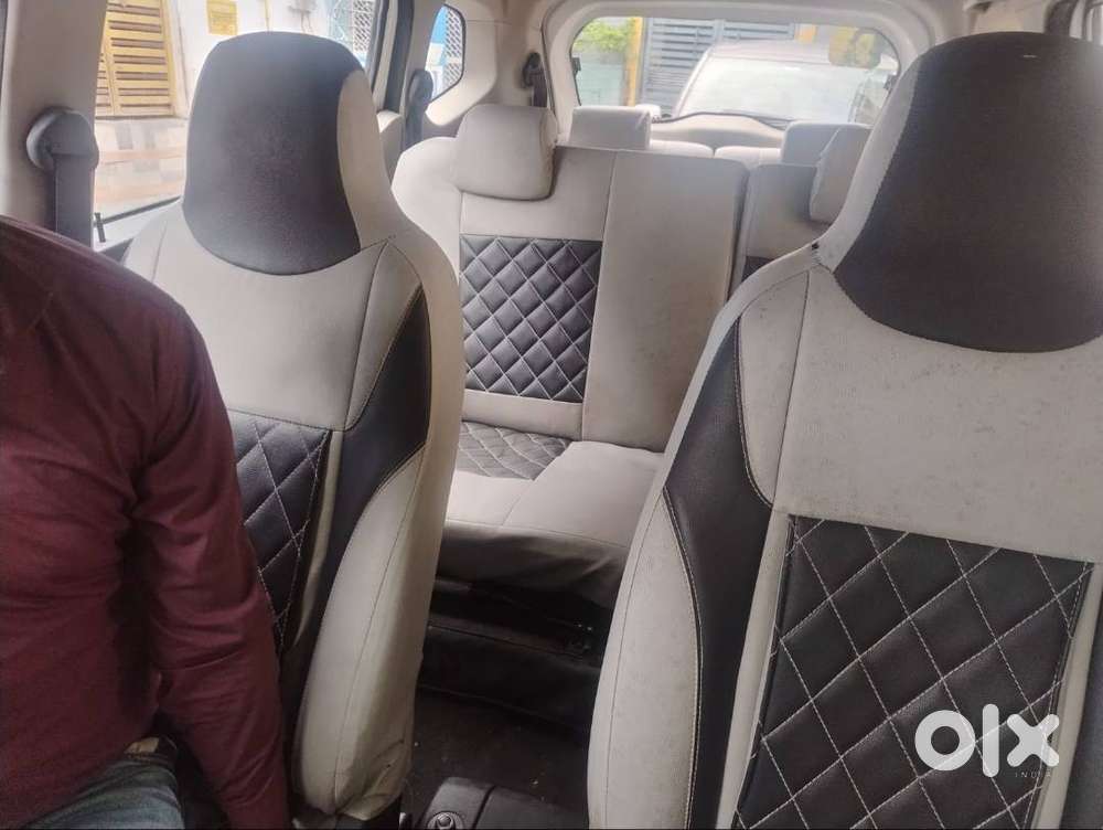 Renault Triber Rxz 2021 Petrol