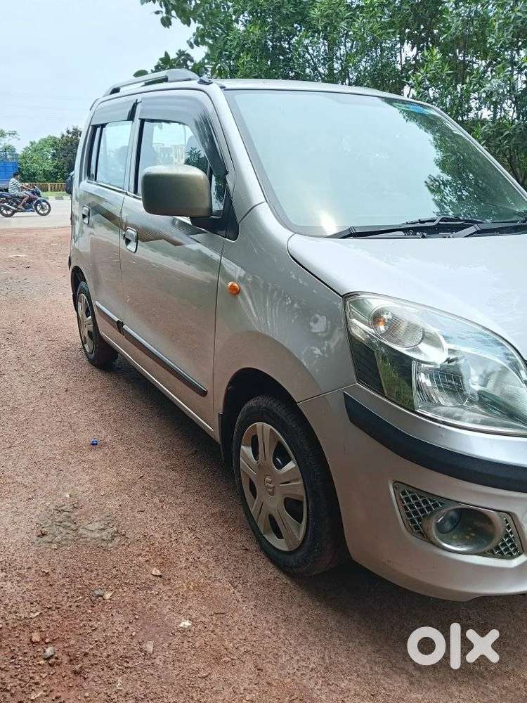 Maruti Suzuki Wagon R Amt Vxi Plus, 2016