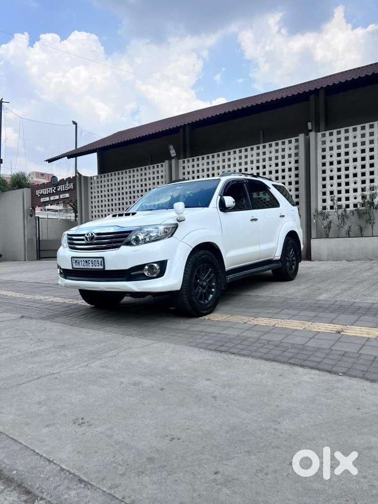 Toyota Fortuner 3.0 4x4 At