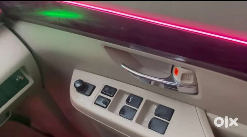 Maruti Suzuki Ertiga Smart Hybrid Zxi+
