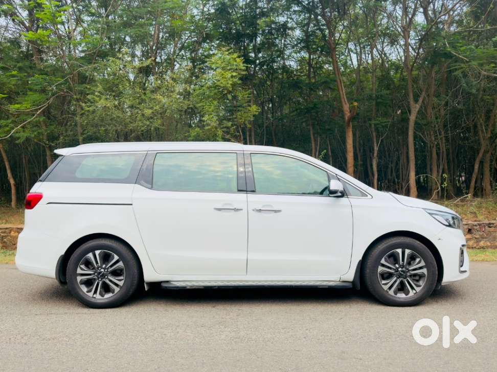 Kia Carnival Limousine Plus 7 Str, 2022, Diesel