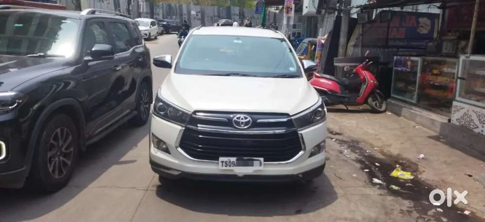 Toyota Innova Crysta 2017