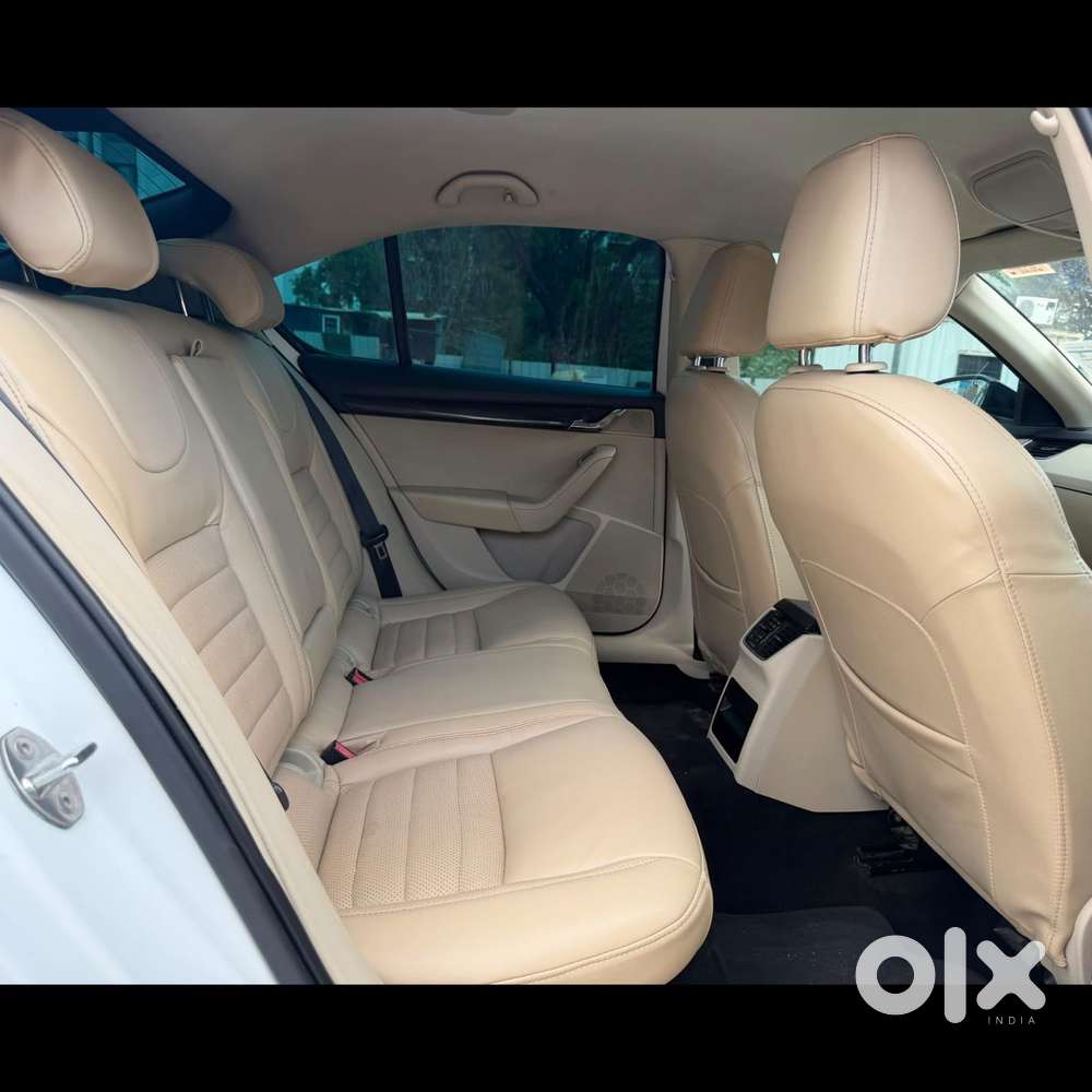 Skoda Octavia Ambition 2.0 Tdi At, 2016, Diesel
