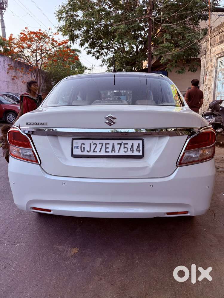 Maruti Suzuki Swift Dzire Vxi Optional, 2022, Petrol