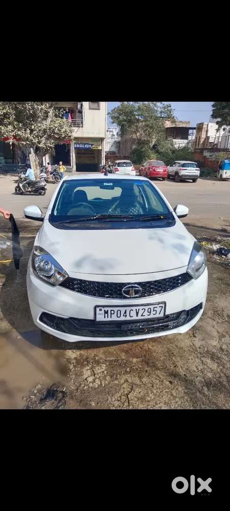 Tata Tiago 2018 Cng & Hybrids 750000 Km Driven