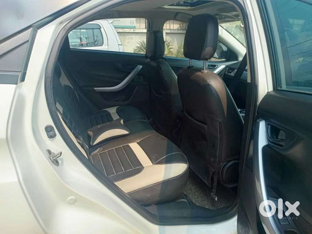 Tata Nexon 1.5 Revotorq Xm Plus (s), 2023, Diesel