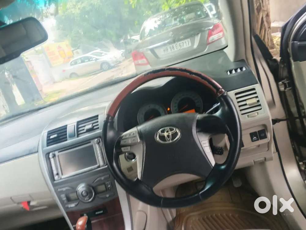 2011 Toyota Corolla Altis 2nd
