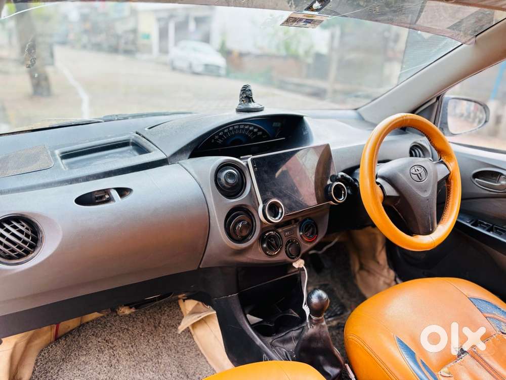 Toyota Etios Cross 2014 Cng & Hybrids 103589 Km Driven