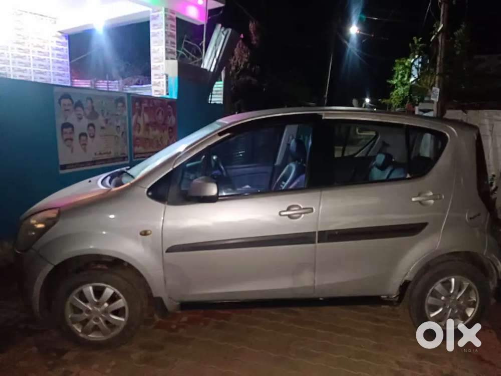 Maruti Ritz Zxi 2011 Top Model Petrol