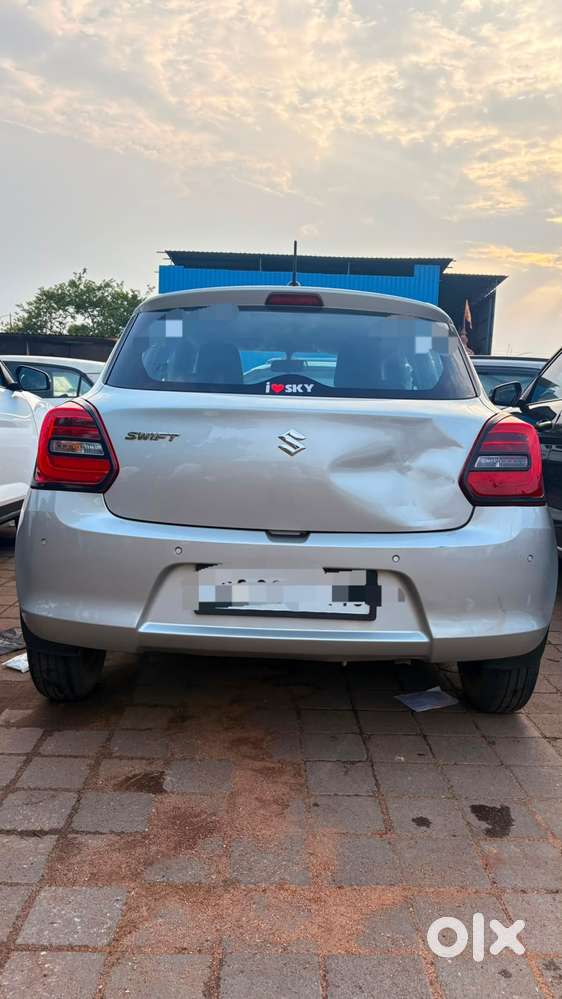 Maruti Suzuki Swift 1.2 Vxi (o), 2023, Petrol