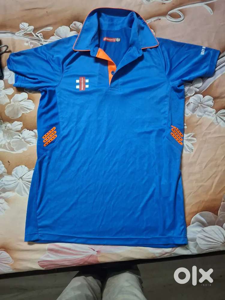 Sports t- shirt