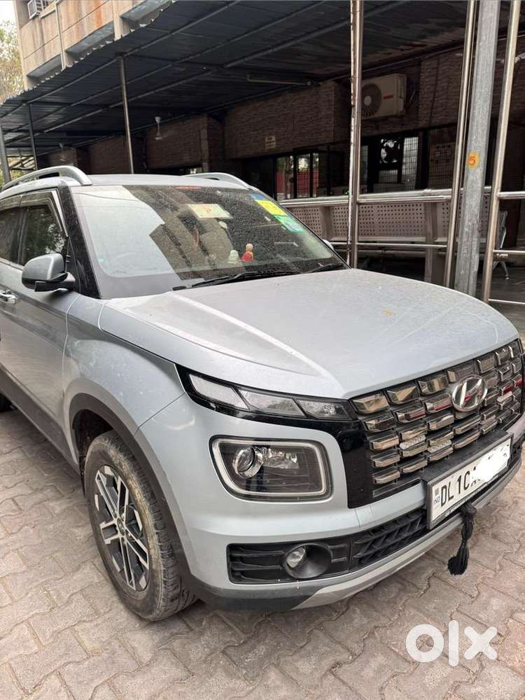 Hyundai Venue 2022 Petrol Good Condition