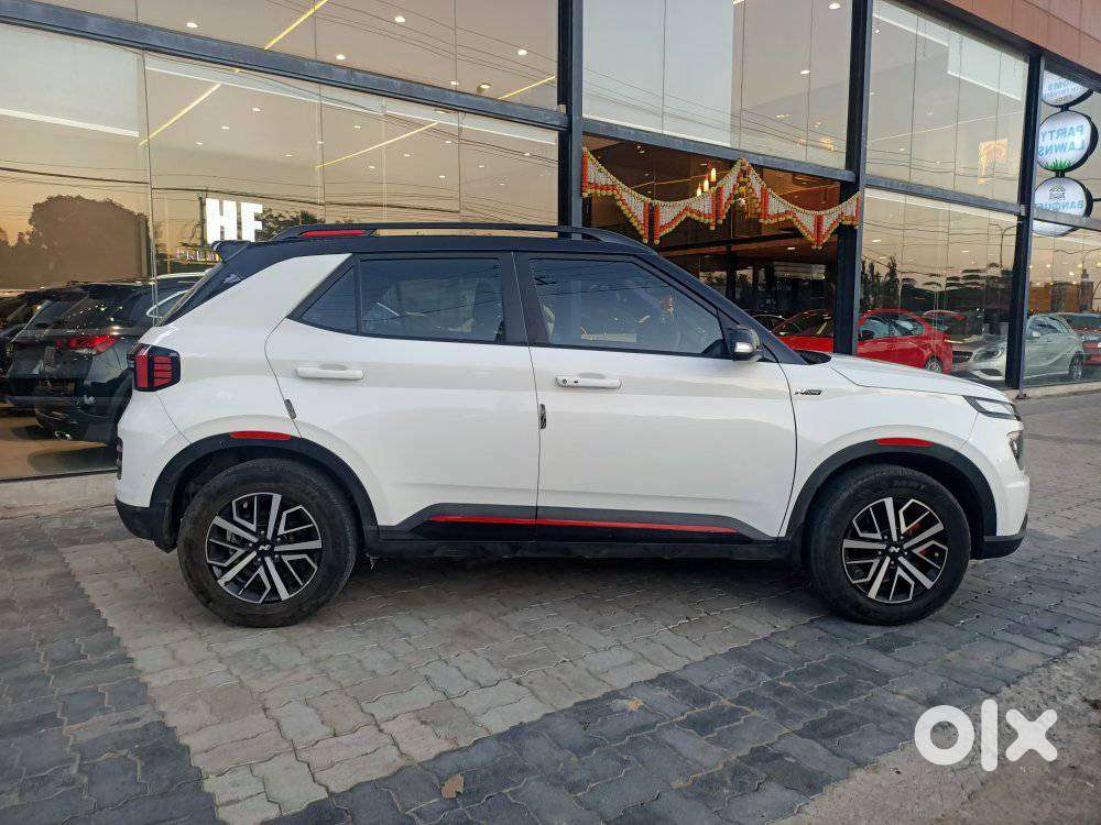 Hyundai Venue N Line, 2023, Petrol