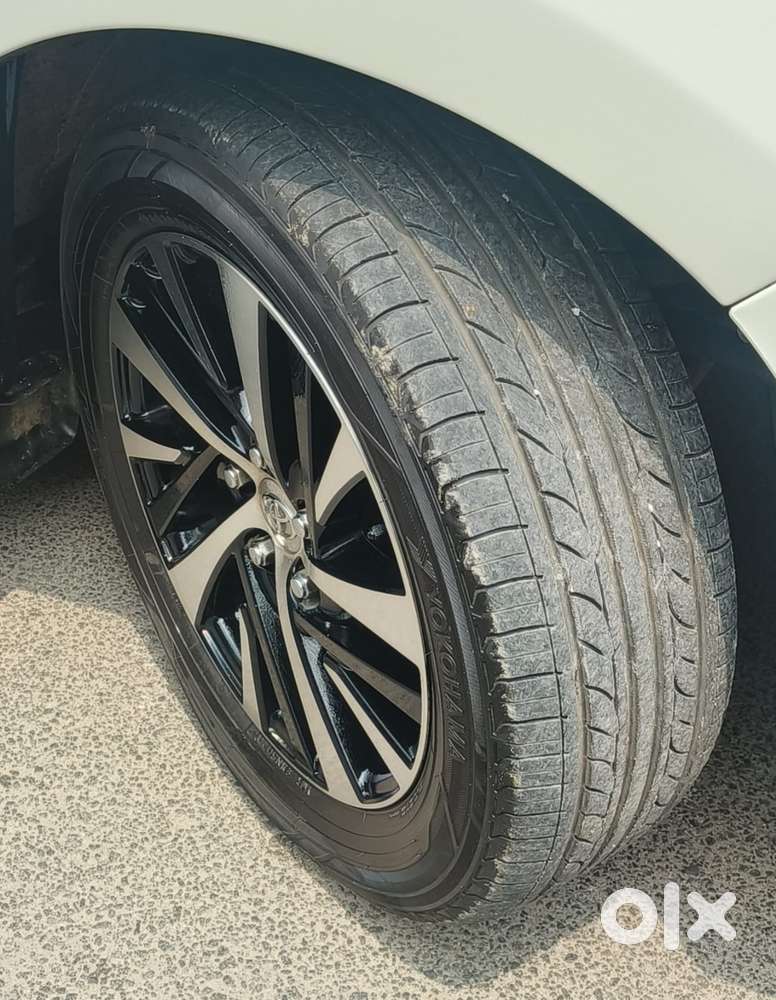 Toyota Innova Crysta 2.8 Zx At, 2022, Diesel