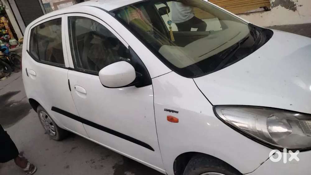 I10 White Pb03 Magna 2009 Model Passing Till 2030