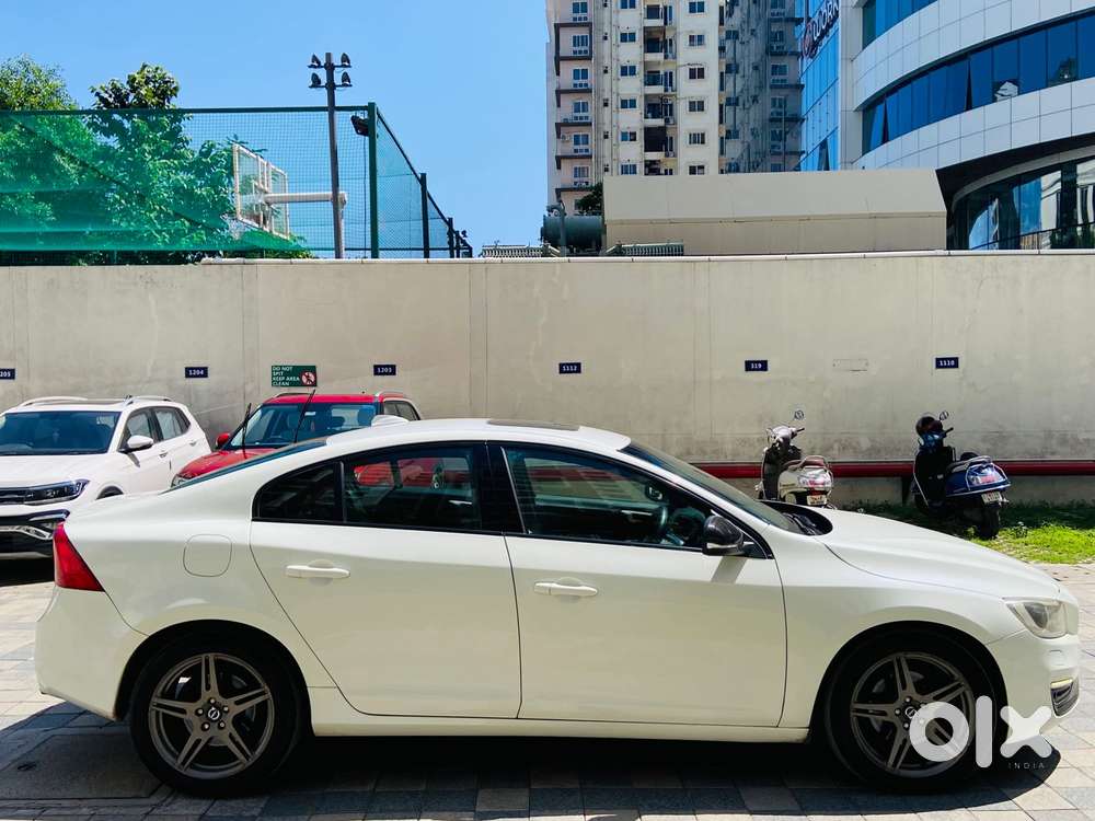 Volvo S60 D5 Summum, 2015, Diesel