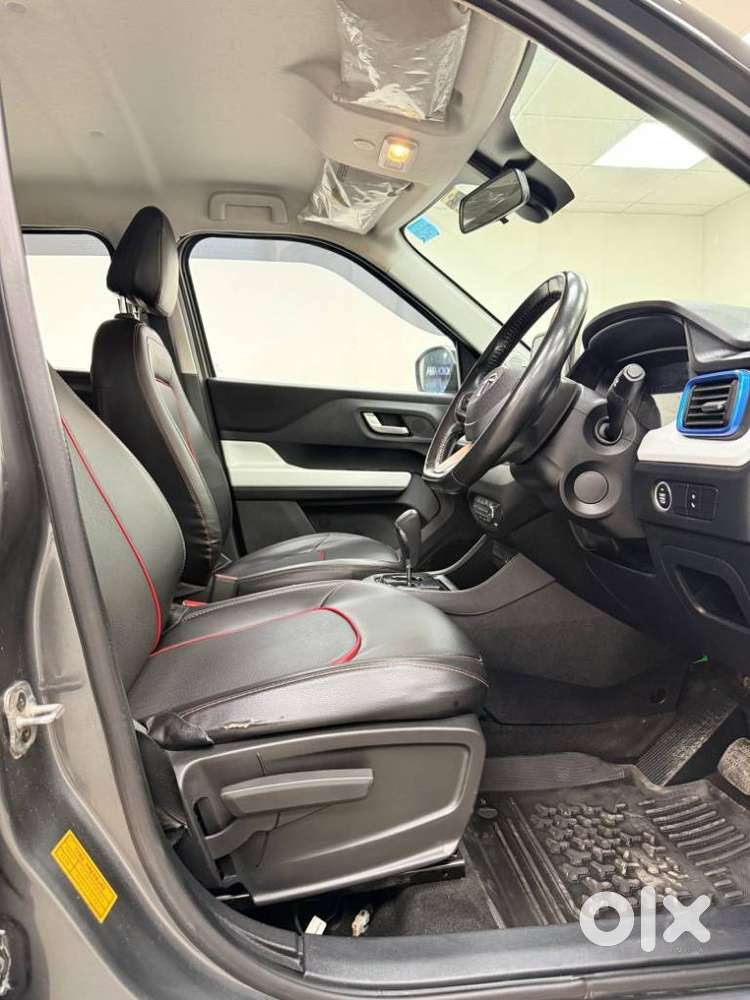Tata Punch 1.2 Revotron Creative Amt Dual Tone, 2022, Petrol
