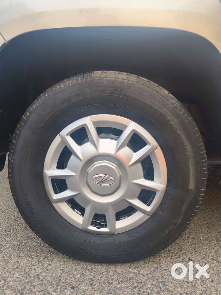 Mahindra Tuv 300 T4 Plus, 2017, Diesel