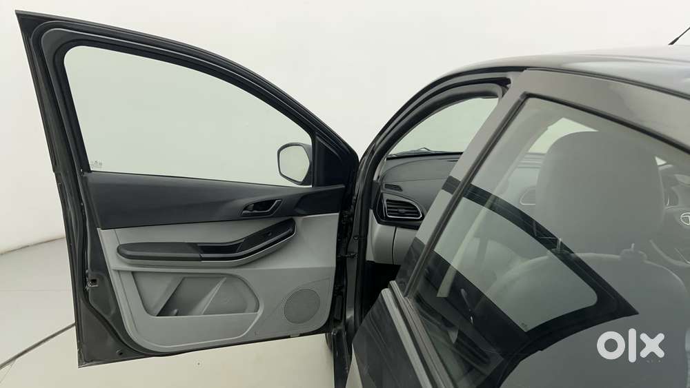 Tata Tiago 1.2 Revotron Xt Cng, 2022, Cng & Hybrids