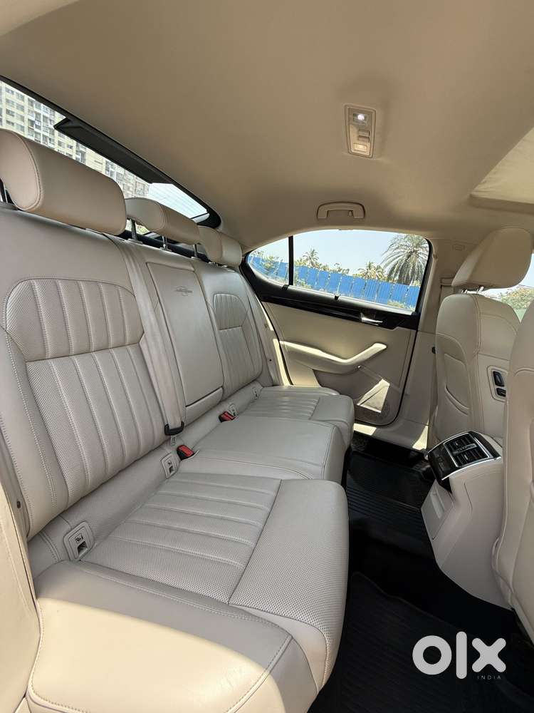 Skoda Superb L&k 1.8 Tsi At, 2020, Petrol