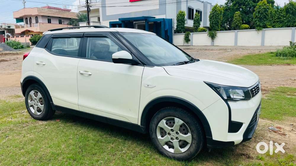 Mahindra Xuv300 July2022 Diesel Well Maintained