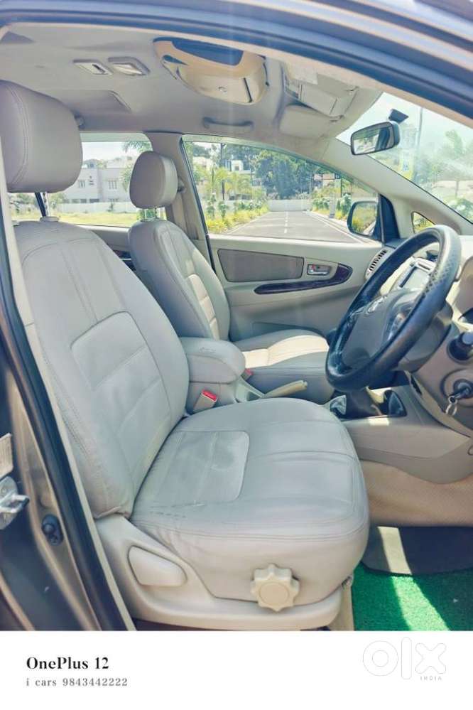 Toyota Innova 2.5 V 7 Str, 2013, Diesel