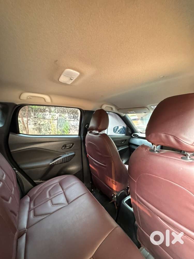 Nissan Magnite Petrol 2025 Automotic