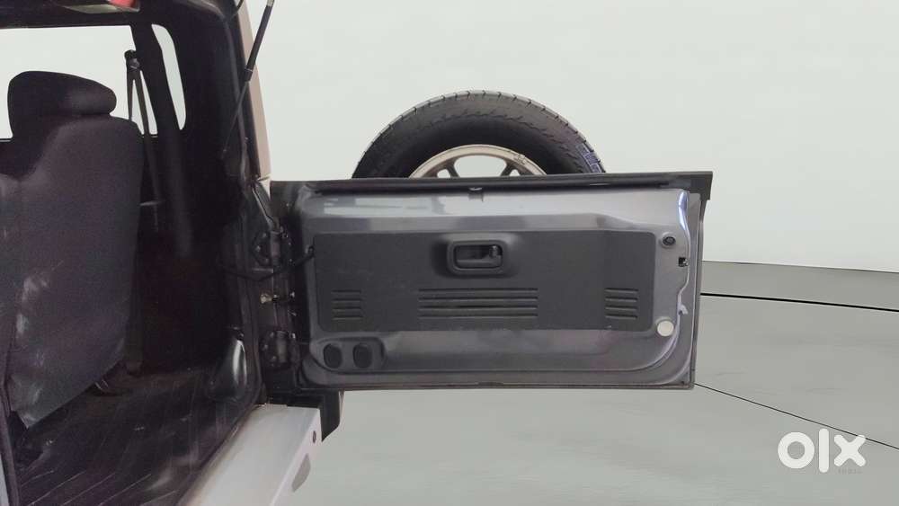 Mahindra Thar Lx Hard Top Petrol At Rwd, 2023, Petrol