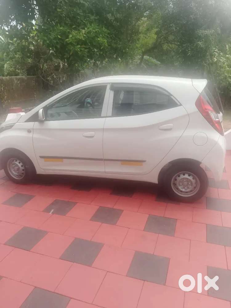 Hyundai Eon 2014 Cng & Hybrids 185000 Km Driven