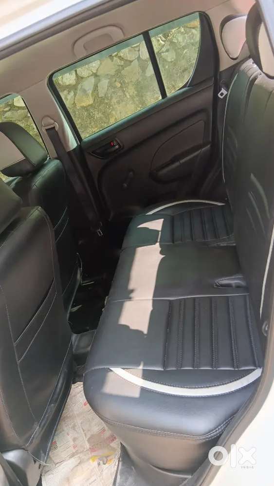 Low Kilometres. Lxi Option.. Air Bag.. Abs.. 2 Door Power Window.