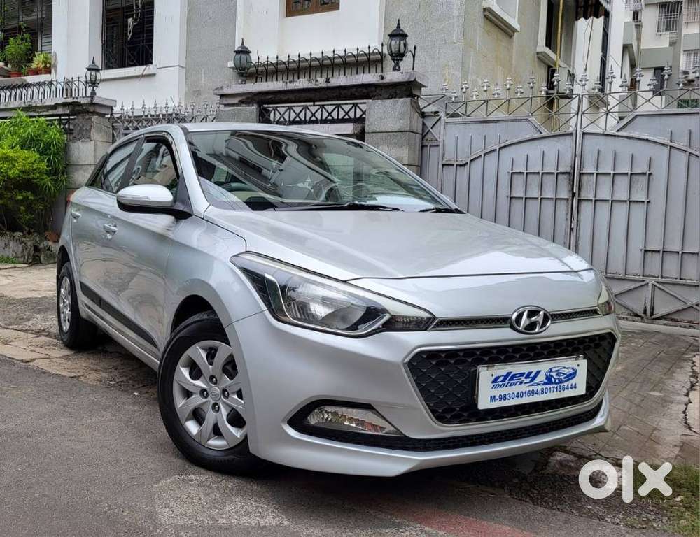 Hyundai Elite I20 Sportz (o) 1.2, 2015, Petrol