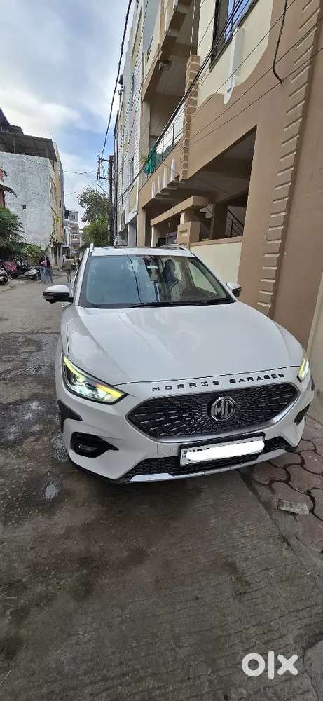 Mg Astor 2023 Petrol Well Maintained