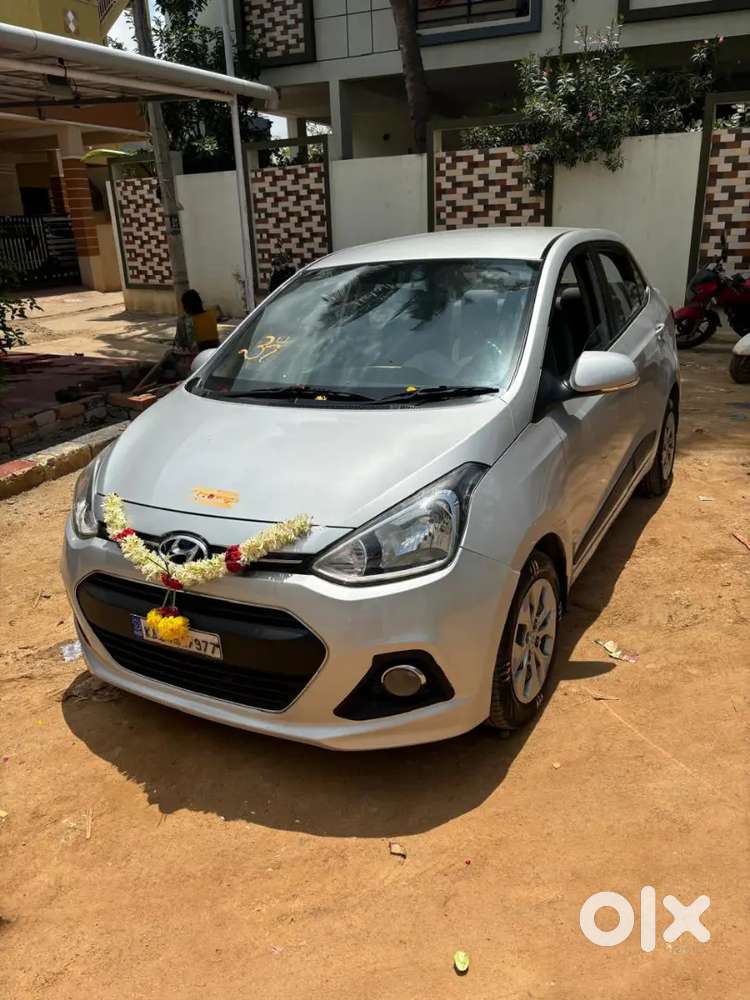 Hyundai Xcent 2015