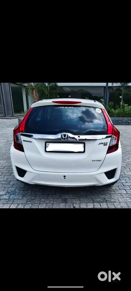 Honda Jazz 2016 Petrol Well Maintained