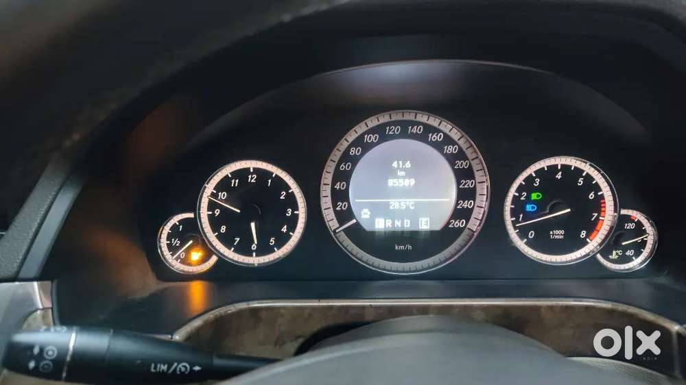 Mercedes Benz E Class 2011 Petrol 87000 Km Driven