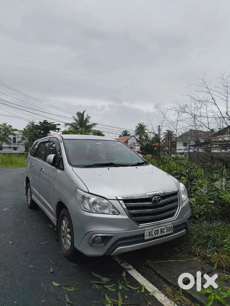 Toyota Innova 2013 Diesel Well Maintained
