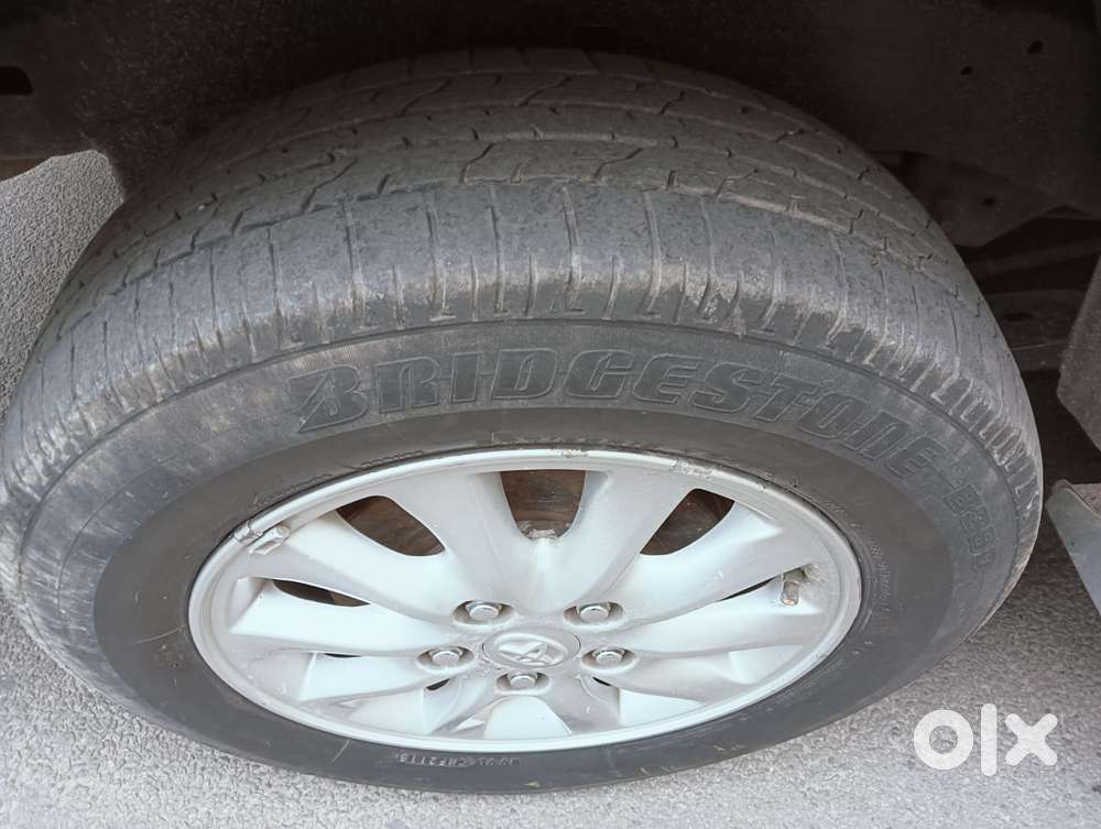 Toyota Innova 2.5 Z Diesel 7 Seater Bs Iv, 2014, Diesel