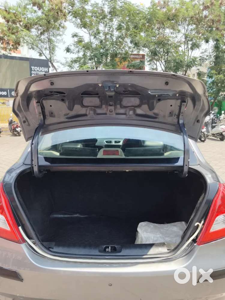 Maruti Suzuki Swift Dzire 2013 Diesel Well Maintained
