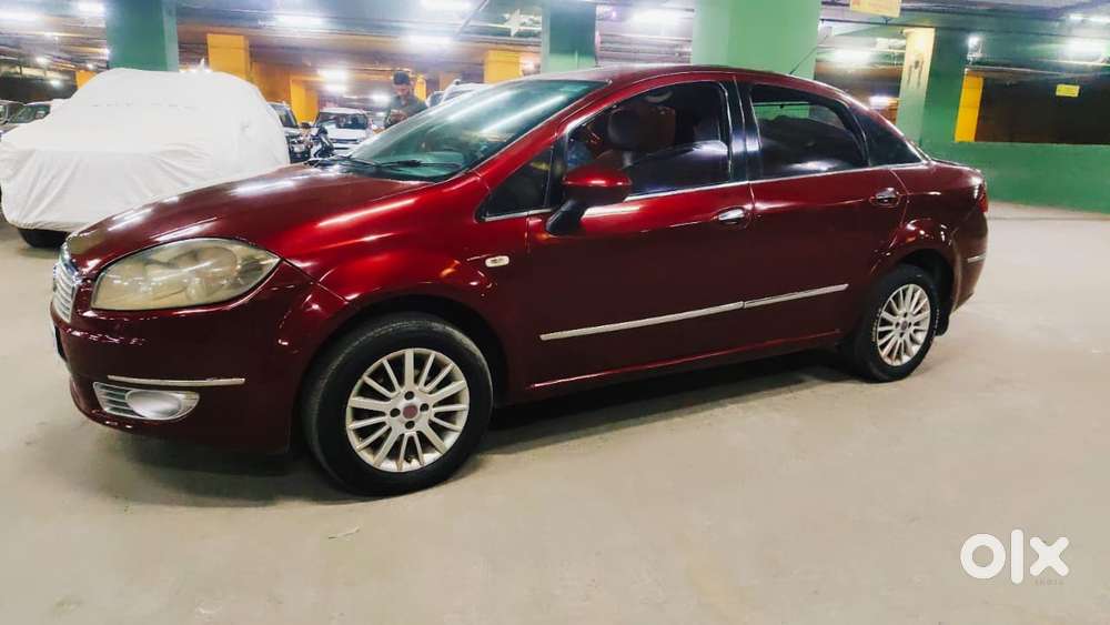 Fiat Linea Emotion Pk 1.4, 2010, Petrol