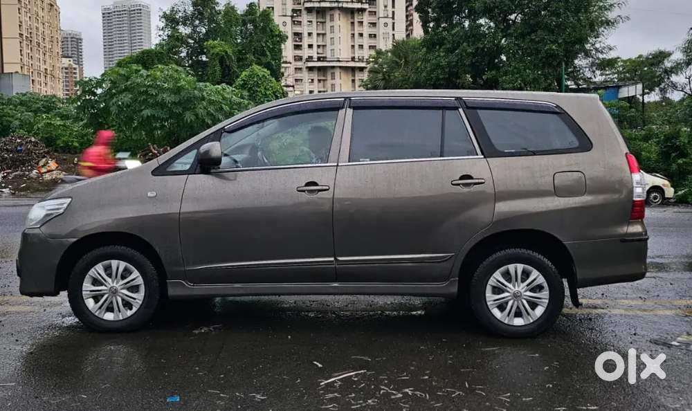 Toyota Innova Diesel 2015