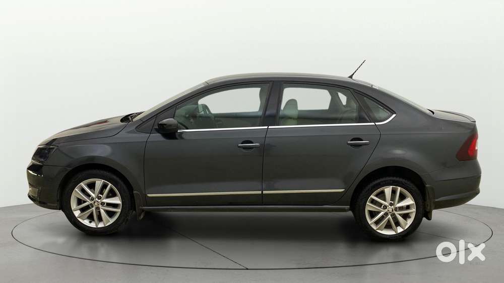 Skoda Rapid 1.0 Style At, 2020, Petrol