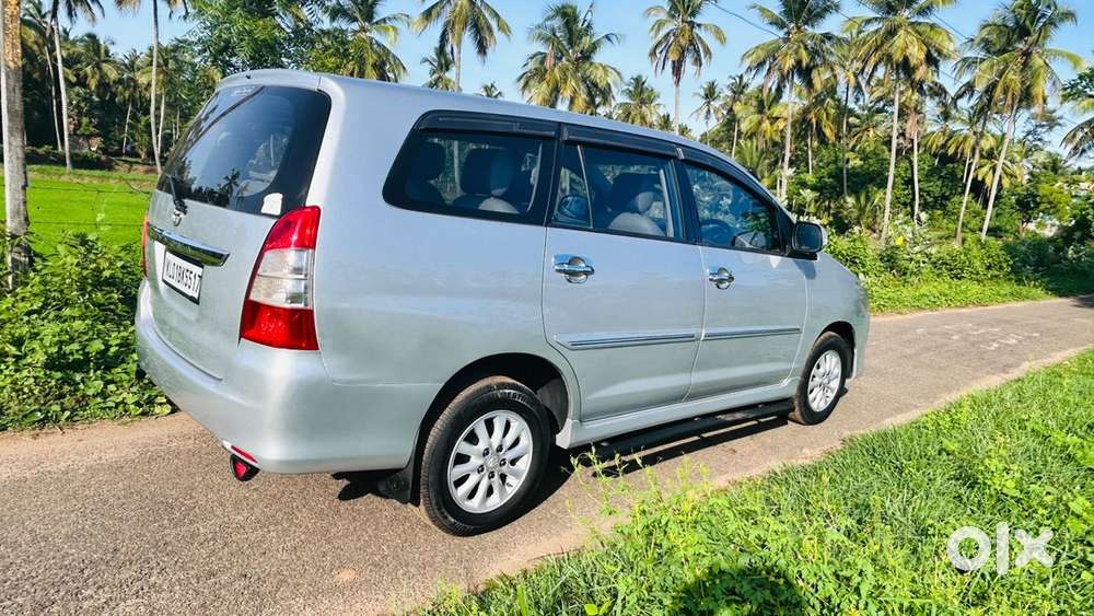 Toyota Innova Diesel 2013