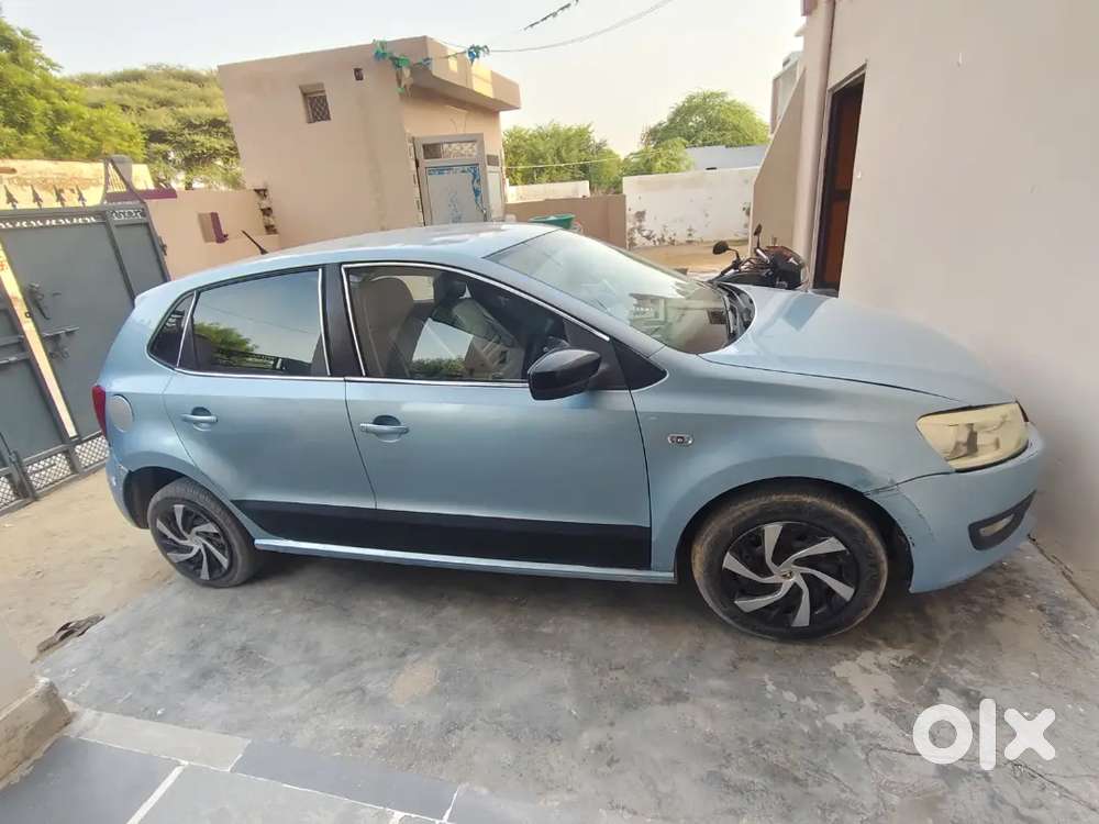 Volkswagen Crosspolo 2012 Car