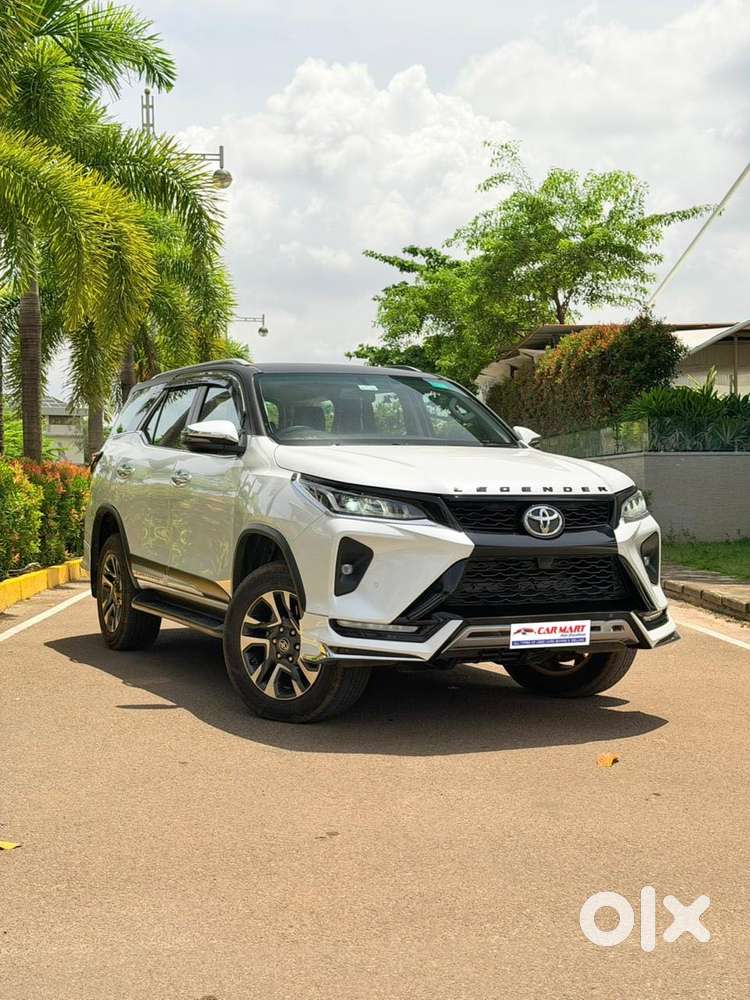 Toyota Fortuner Legender 4x4 At 2.8, 2025, Diesel