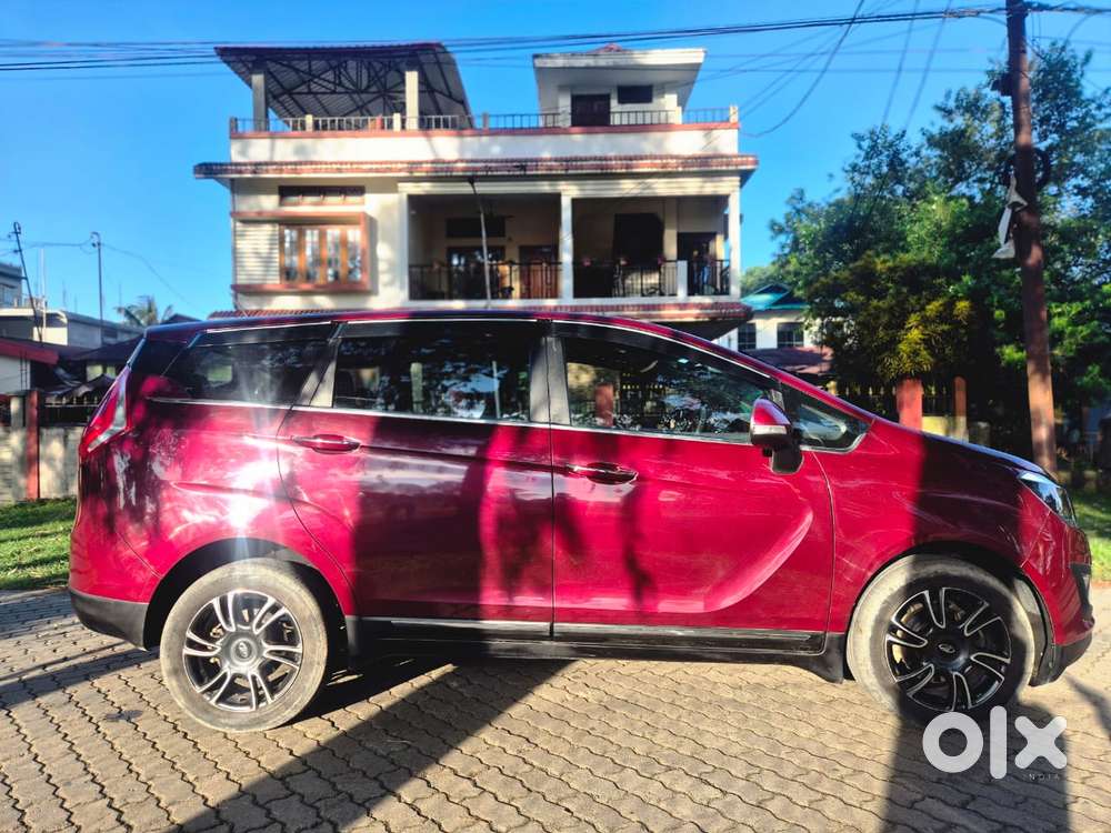 Mahindra Marazzo, 2020, Diesel