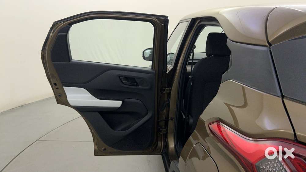 Tata Punch 1.2 Revotron Accomplished Dazzle Pack Amt, 2024, Petrol