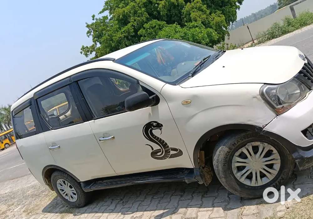 Mahindra Xylo 2012