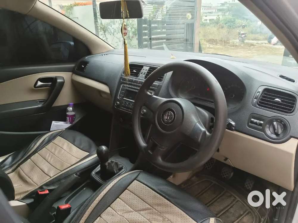 Volkswagen Polo 2013 Petrol 105000 Km Driven