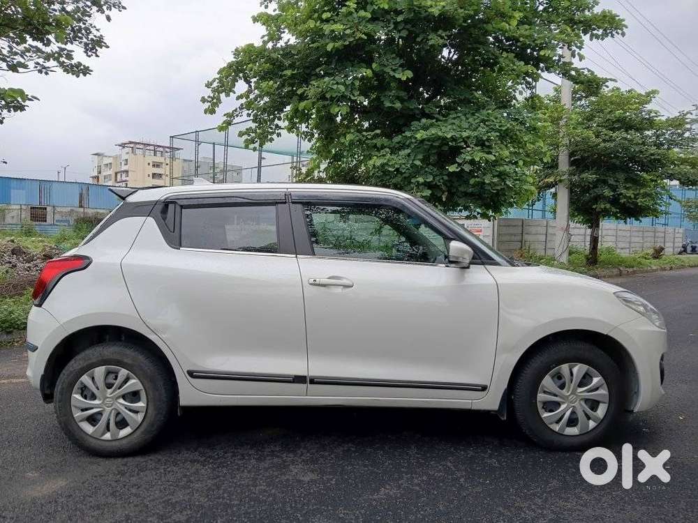 Maruti Suzuki Swift Amt Vxi, 2020, Petrol